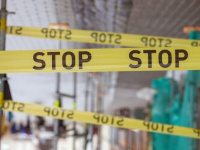 النومة القاتلة.. أب إيطالي يستيقظ ليجد طفلته جثة هامدة بين يديه