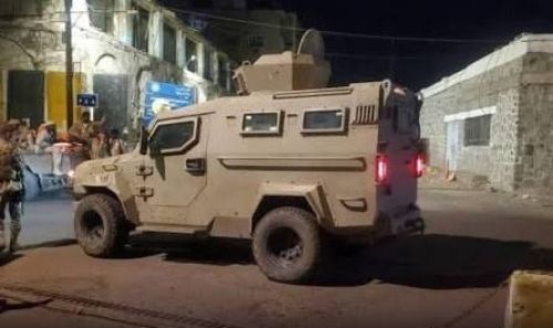 عدن: وفاة طفل دهساً بمدرعة عسكرية تابعة لقوات العمالقة في الخساف بمديرية كريتر