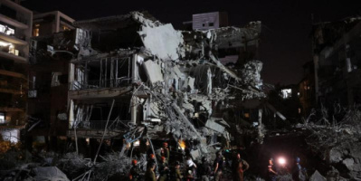 إسرائيل تحت القصف: هجمات صاروخية إيرانية متزامنة مع رشقات مكثفة لحزب الله تستهدف تل أبيب والقدس