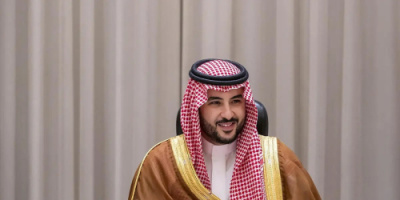 وزيرا دفاع السعودية والإمارات يبحثان هاتفياً مستجدات المنطقة ويدينان العدوان الإيراني