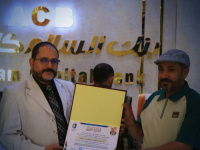 نادي السد بمأرب يمنح رئيس بنك السلام كابيتال عضوية مجلس الشرف الأعلى تكريمًا لدعمه المجتمعي