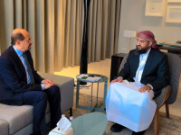 المحرّمي يلتقي رئيس الوزراء لمناقشة مستجدات الأوضاع ودعم مسار الإصلاحات الحكومية