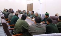 مدير أمن عدن يترأس اجتماعًا موسعًا لمدراء مراكز الشرطة ويشدد على تصعيد الحملات الأمنية وضبط الظواهر الخطرة