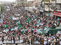 عبدالله العليمي: حشود تعز ومأرب رسالة وفاء للسعودية وموقف شعبي يمني صريح ضد المشروع الإيراني