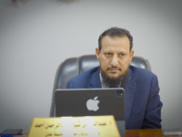 محافظ العاصمة عدن يبحث مع سفيرة بريطانيا مستجدات الأوضاع وسُبل تعزيز مسار الاستقرار والتنمية