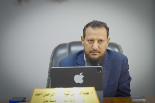 محافظ العاصمة عدن يبحث مع سفيرة بريطانيا مستجدات الأوضاع وسُبل تعزيز مسار الاستقرار والتنمية