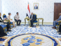 عضو مجلس القيادة الرئاسي محمود الصبيحي يستقبل في عدن سفيرة هولندا