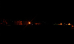 عدن بين صيفٍ ملتهب ووعودٍ باردة.. كهرباء منهارة ومواطن يواجه الجحيم وحيداً