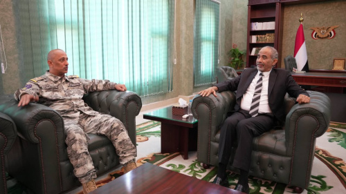 عضو مجلس القيادة محمود الصبيحي يؤكد أهمية تعزيز قدرات مصلحة خفر السواحل