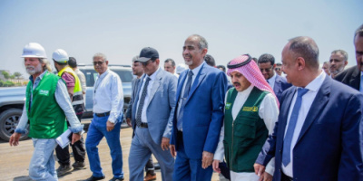 عضو مجلس القيادة محمود أحمد سالم الصبيحي يتفقد سير العمل في وزارة النقل وميناء المعلا ومطار عدن الدولي
