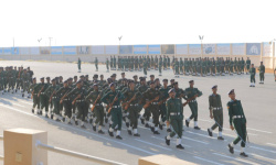 كلية الشرطة حضرموت تؤكد رسالتها الأمنية والانضباطية في طابور الختام الأسبوعي بعرض عسكري مهيب ورسائل استراتيجية للمستقبل