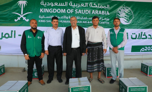 أبين.. مركز الملك سلمان للإغاثة يواصل توزيع السلال الغذائية ضمن مشروع التدخلات الغذائية الطارئة