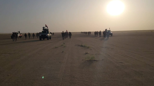 الشرطة العسكرية فرع الجوف تنفذ مسيراً قتالياً يعزز الجاهزية ويرسّخ كفاءة الأداء العملياتي لعام 2026