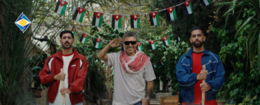 صوت الأردن عمر العبداللات يطلق "هينا جينا" دعماً للنشامى بالتعاون مع البنك الأردني الكويتي