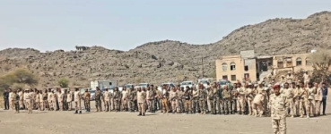 لأول مرة منذ سنوات.. العميد وجدي الزبيدي ينهي &laquo;مسلسل الخصميات&raquo; ويصرف مرتبات منتسبي اللواء 33 مدرع بالضالع كاملة