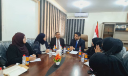 وزير التعليم الفني والتدريب المهني يلتقي برئيسة اللجنة الوطنية للمرأة لبحث التنسيق والتعاون المشترك