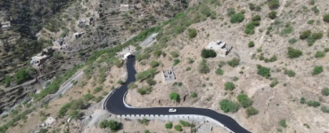 &rlm;هيجة العبد.. من &laquo;طريق الموت&raquo; إلى شريان آمن يخدم 5 ملايين يمني