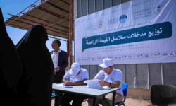 مأرب.. تدشين توزيع الأعلاف ودعم صغار المزارعين بتمويل سعودي