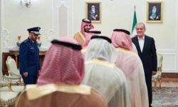 من حلف مكة للدفاع المشترك إلى طهران.. السعودية تستنجد بإيران بعد عجزها عن حماية أراضيها ومنشآتها الحيوية!
